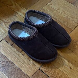 UGG Tazman Suede Slippers